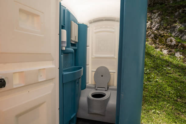 Best Portable toilet rental cost  in Campbelltown, PA